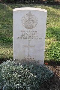 Ismailia War Memorial Cemetery - Hunt, Sidney Samuel Alfred